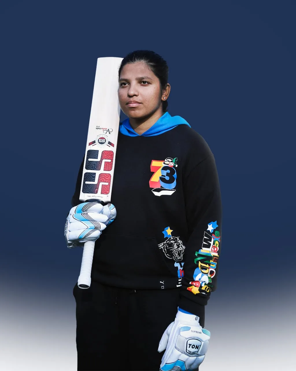 SS Valarie 4.0 English Willow cricket bat with natural finish, concave edges, and embossed SS Sunridges branding.